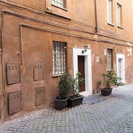 Daire Giulia Roma