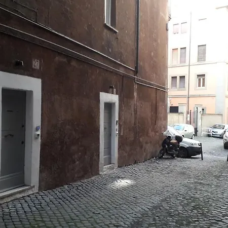 Apartment Giulia *